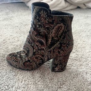 Adorable BP Booties!